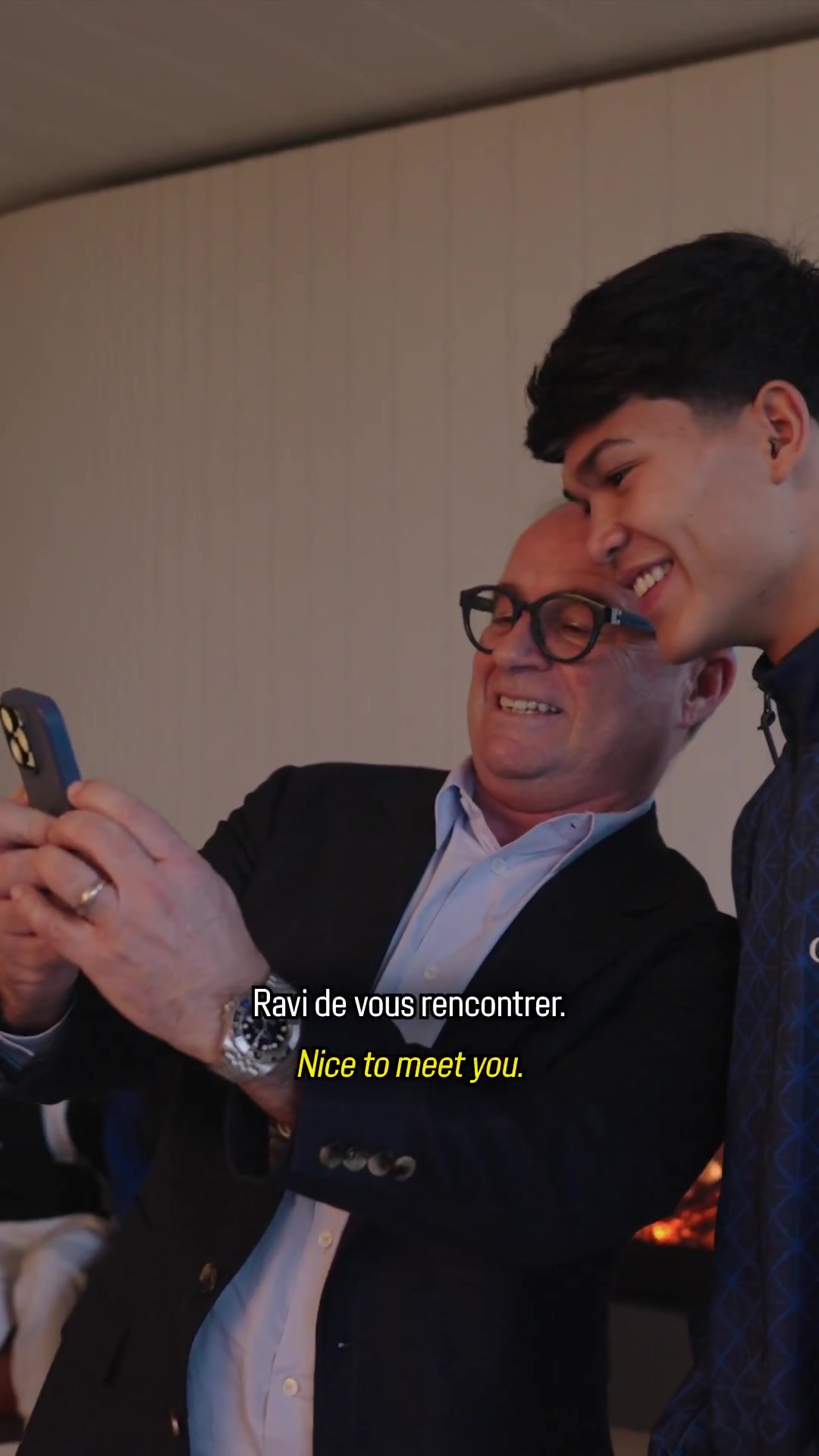 纳赛尔视频通话欢迎德罗：很期待见面，你需要努力训练专注于足球